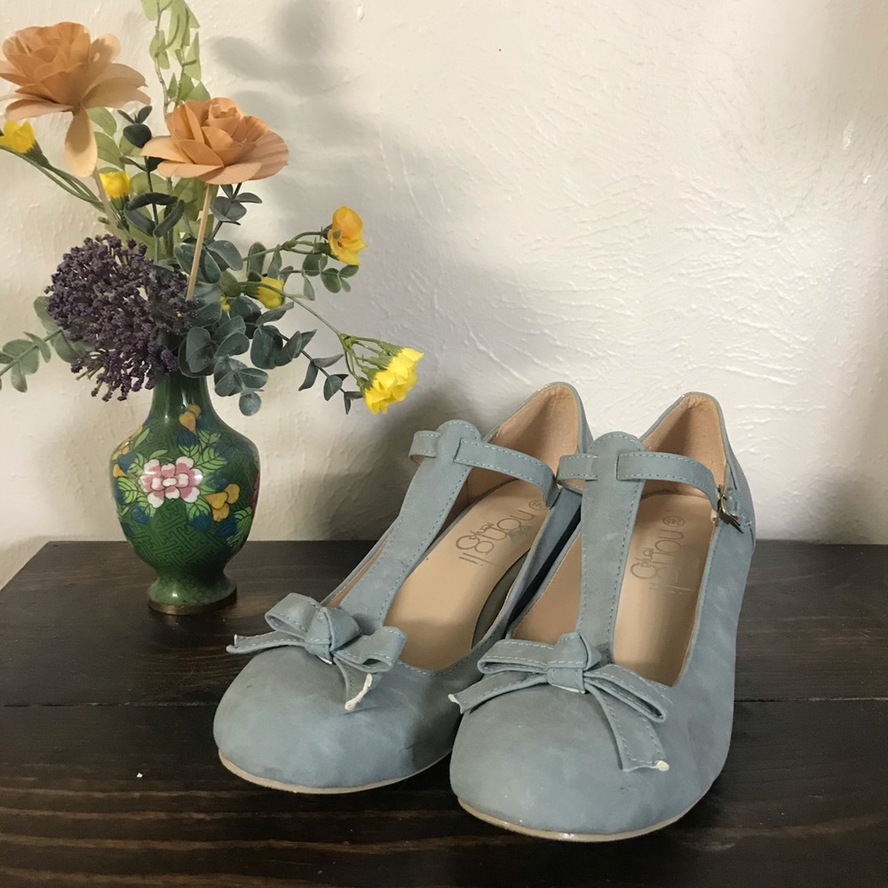 Light Blue Heels with Bows